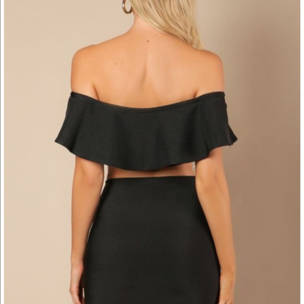 ⭐️Bandage Off Shoulder Crop Top⭐️ - Picture 2 of 3